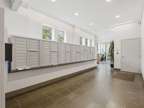 1001 46th Street 212, Emeryville CA 94608