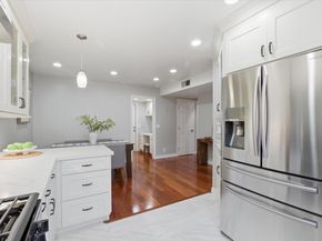 22835 Poplar Grove Square, Cupertino CA 95014