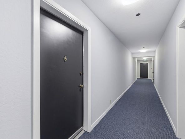 1090 Main Street 201, Redwood City CA 94063