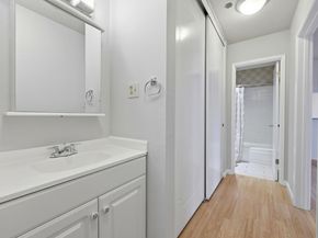 1090 Main Street 201, Redwood City CA 94063