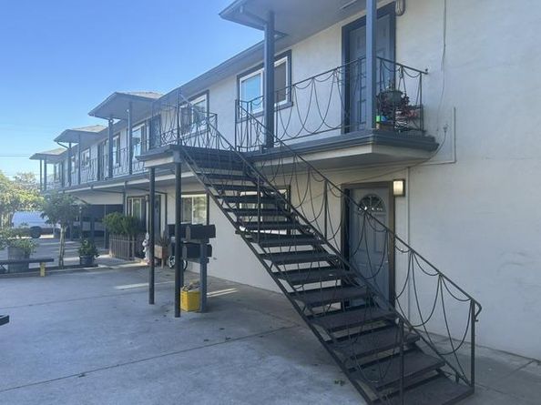 Undisclosed Address #ML82047855, San Mateo CA 94402