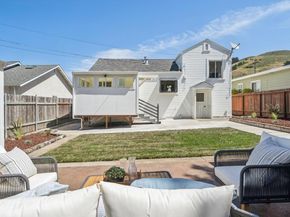 330 Paloma Avenue, Pacifica CA 94044