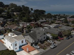 330 Paloma Avenue, Pacifica CA 94044