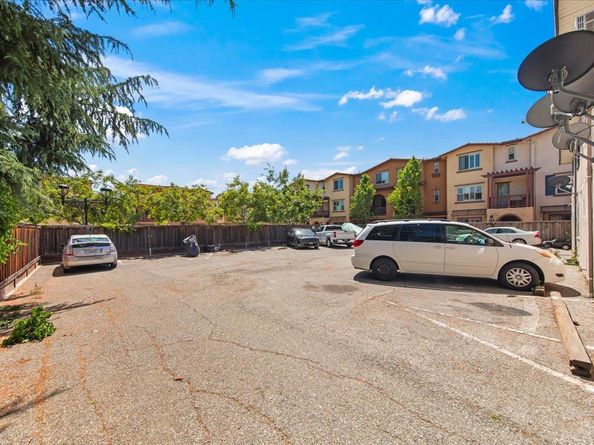 N Fair Oaks, Sunnyvale CA 94085