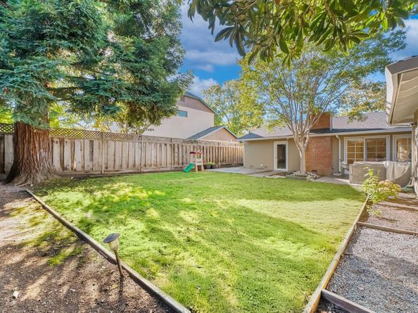 1013 Karen Way, Mountain View CA 94040