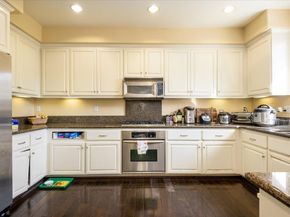 1100 Live Oak Way 1104, Belmont CA 94002