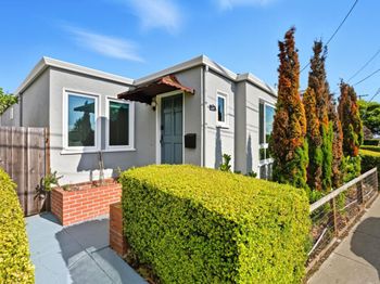 1247 Hillside Boulevard