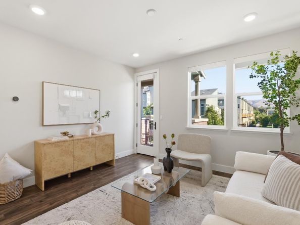 652 Obsidian Drive, San Jose CA 95133