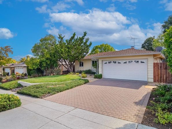 1694 Hyde Drive, Los Gatos CA 95032