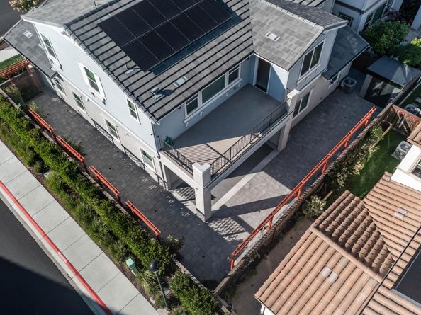 6736 Grasshopper Avenue, Newark CA 94560