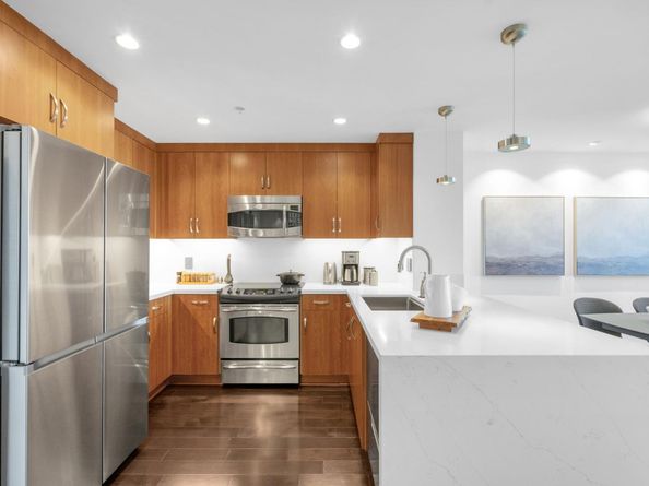 38 Almaden 1413, San Jose CA 95110