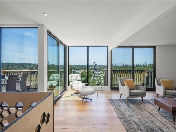 25 Grove Street, Los Gatos CA 95030