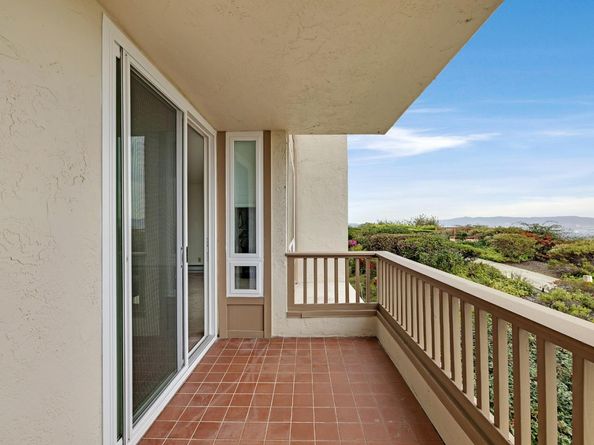 320 Vallejo Drive 18, Millbrae CA 94030
