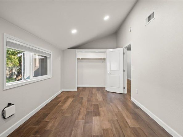 980 E Middle Avenue, San Martin CA 95046