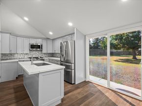 980 E Middle Avenue, San Martin CA 95046