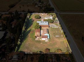 980 E Middle Avenue, San Martin CA 95046