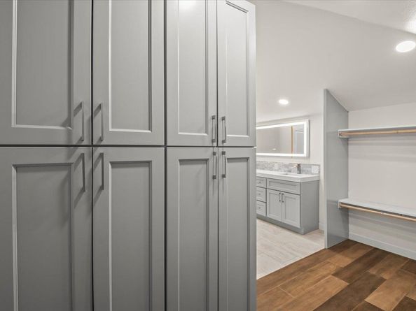 980 E Middle Avenue, San Martin CA 95046