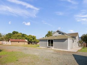 980 E Middle Avenue, San Martin CA 95046