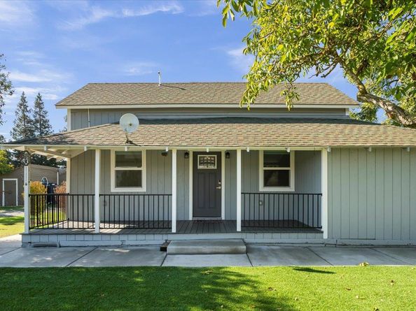 980 E Middle Avenue, San Martin CA 95046