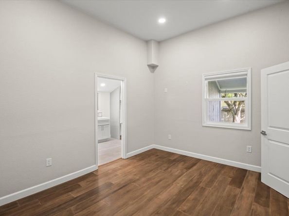 980 E Middle Avenue, San Martin CA 95046