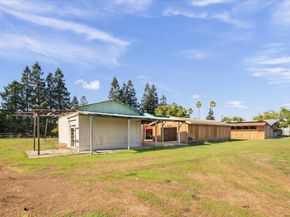 980 E Middle Avenue, San Martin CA 95046
