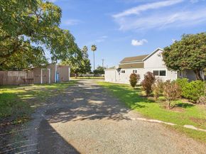 980 E Middle Avenue, San Martin CA 95046