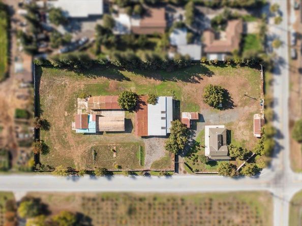 980 E Middle Avenue, San Martin CA 95046