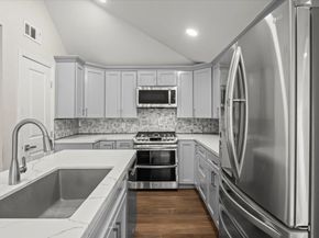 980 E Middle Avenue, San Martin CA 95046