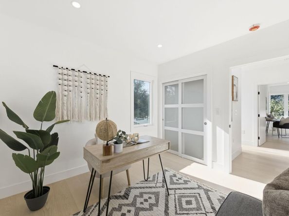 1748 Crane Avenue, Mountain View CA 94040