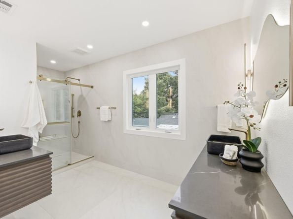 1748 Crane Avenue, Mountain View CA 94040