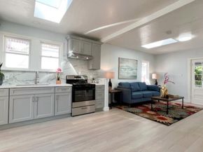 1729 28th Avenue, Oakland CA 94601