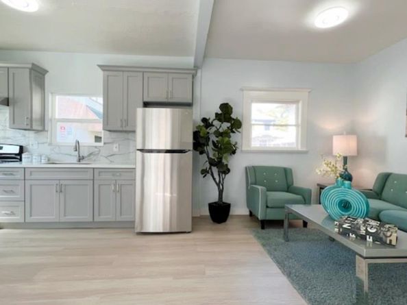 1729 28th Avenue, Oakland CA 94601