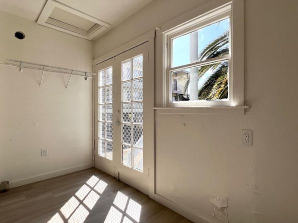 1729 28th Avenue, Oakland CA 94601