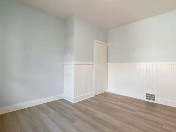 1729 28th Avenue, Oakland CA 94601