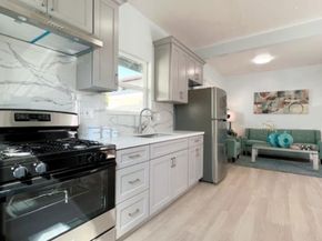 1729 28th Avenue, Oakland CA 94601