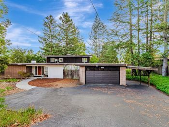 16120 Viewfield Road