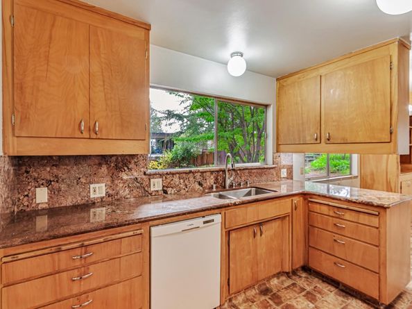 16120 Viewfield Road, Monte Sereno CA 95030