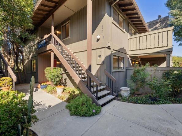 14355 Saratoga Avenue A, Saratoga CA 95070