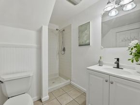 2504 E 24th Street, Oakland CA 94601