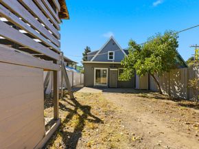 2504 E 24th Street, Oakland CA 94601