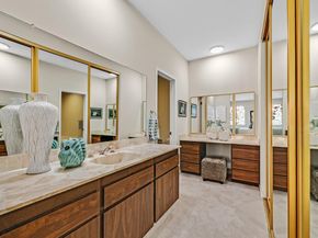 1515 Floribunda Avenue 302, Burlingame CA 94010