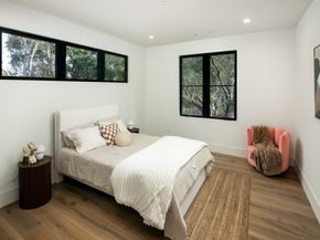 1866 Valparaiso Avenue, Menlo Park CA 94025