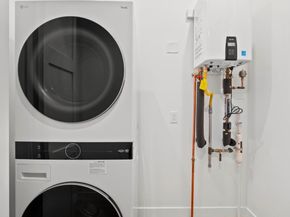 700 Farley Street, Mountain View CA 94043