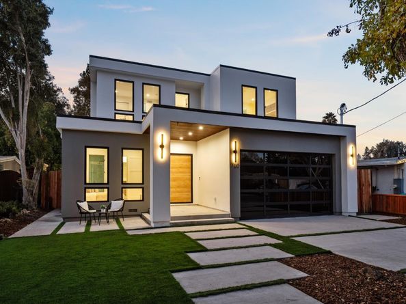 700 Farley Street, Mountain View CA 94043