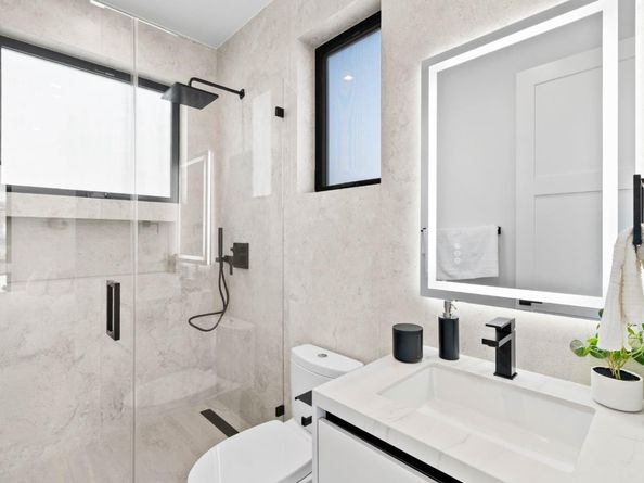 700 Farley Street, Mountain View CA 94043