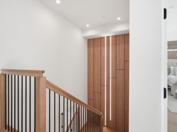 700 Farley Street, Mountain View CA 94043