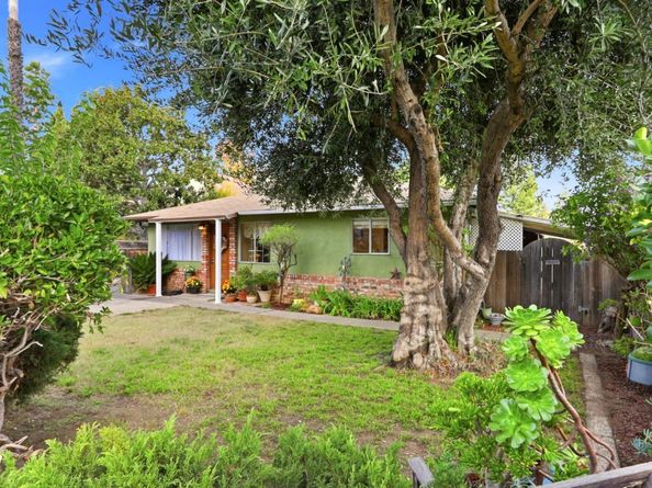 10614 Merriman Road, Cupertino CA 95014