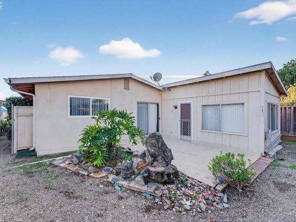 8 Carita Court, Watsonville CA 95076