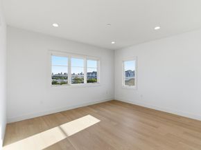 560 El Camino Real 406, San Carlos CA 94070