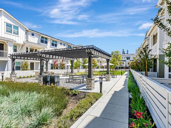 178 Oak Circle, Walnut Creek CA 94597